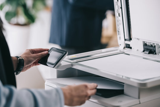 Read more about the article 9 Copy Machine Features that Save Time and Money